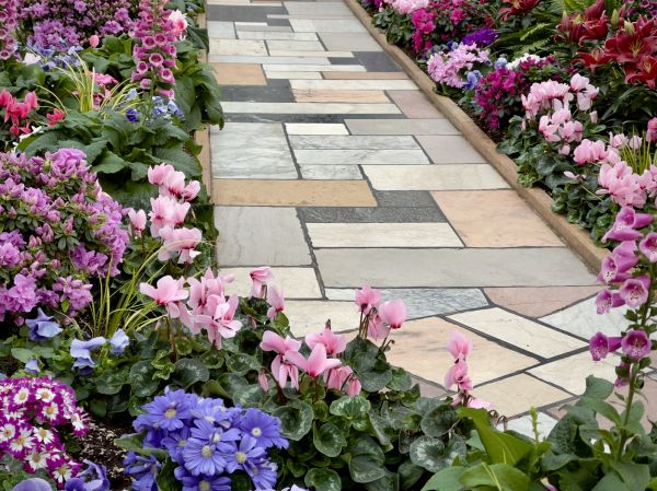 Cost of Garden Path Installation in Chesterfield